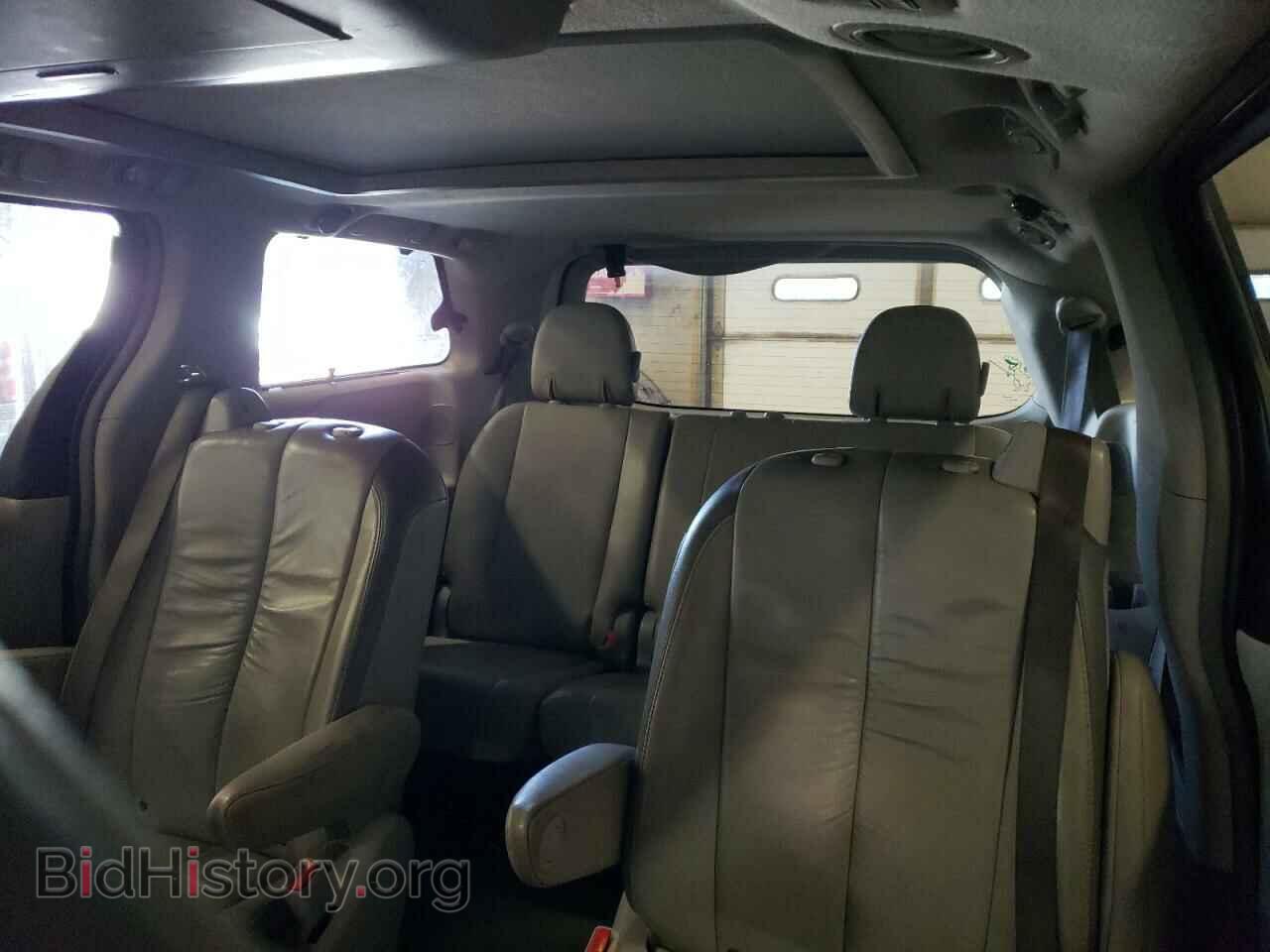 2011 TOYOTA All Models - VIN: 5TDYK3DC7BS049098 - Photo 10