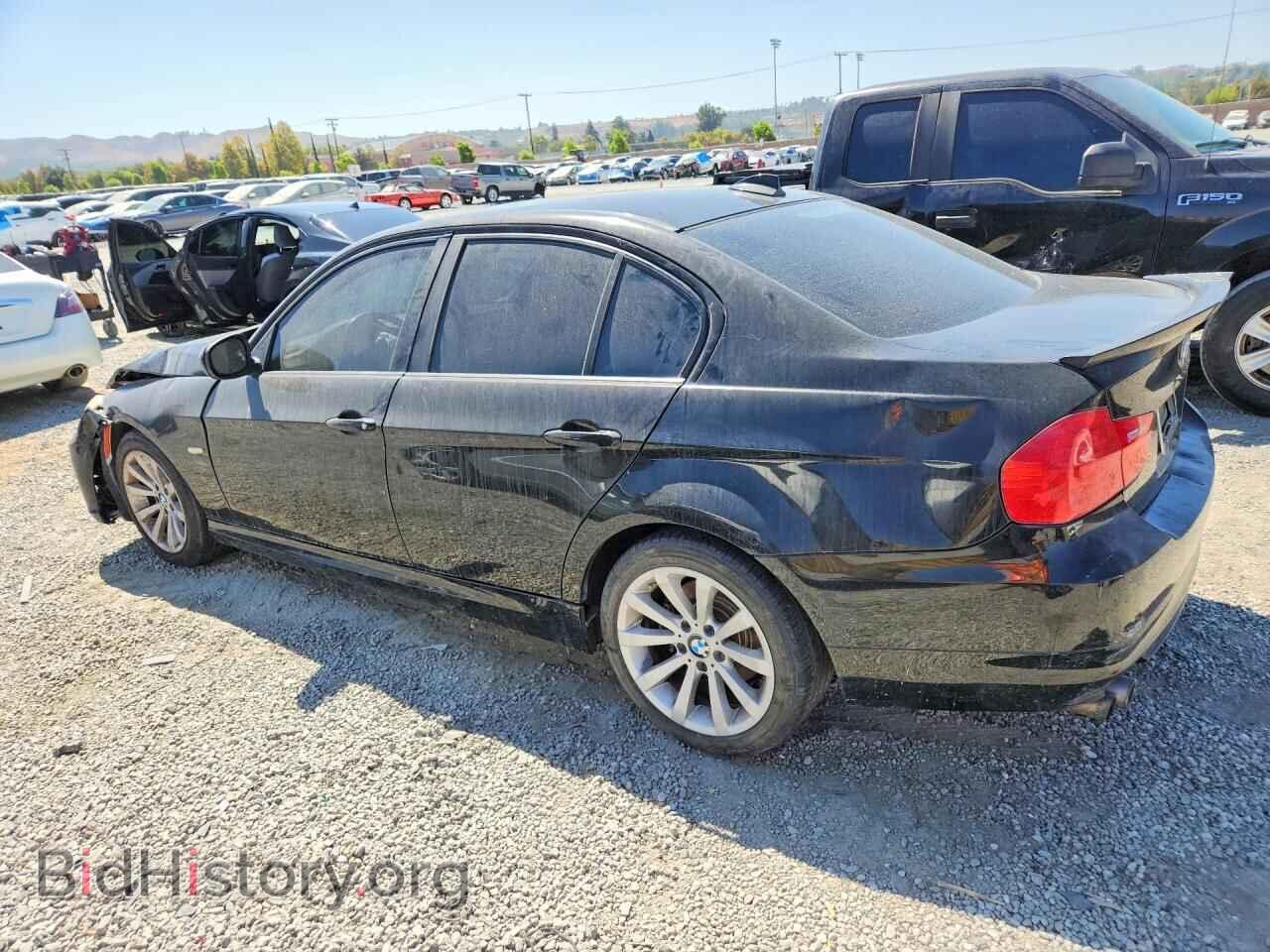2011 BMW 3 SERIES (VIN WBAPH5C57BA447463) — фото 2 из 12
