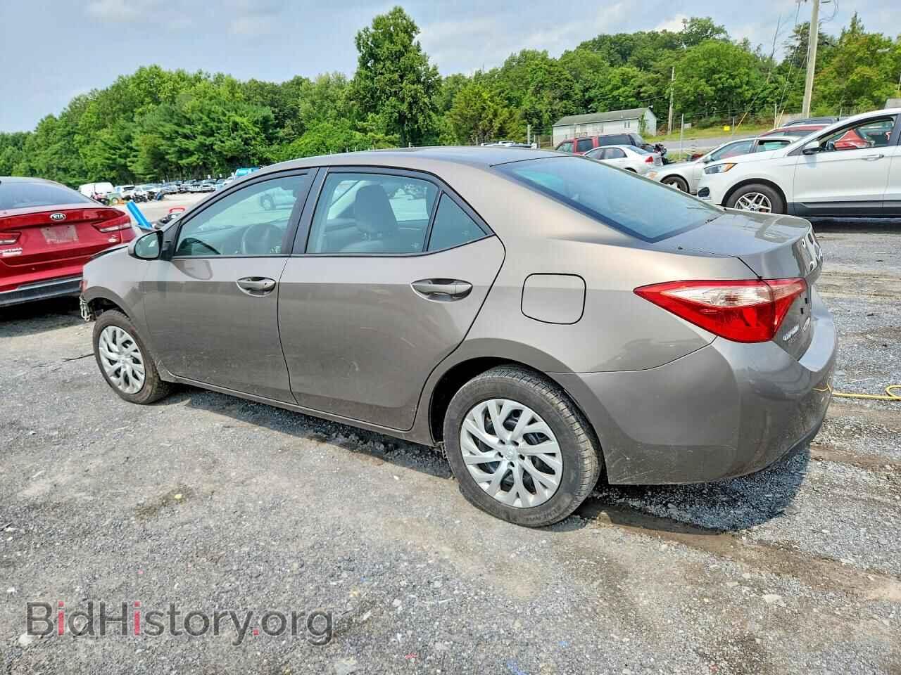 2017 TOYOTA COROLLA - VIN: 2T1BURHE0HC870611 - Фото 2