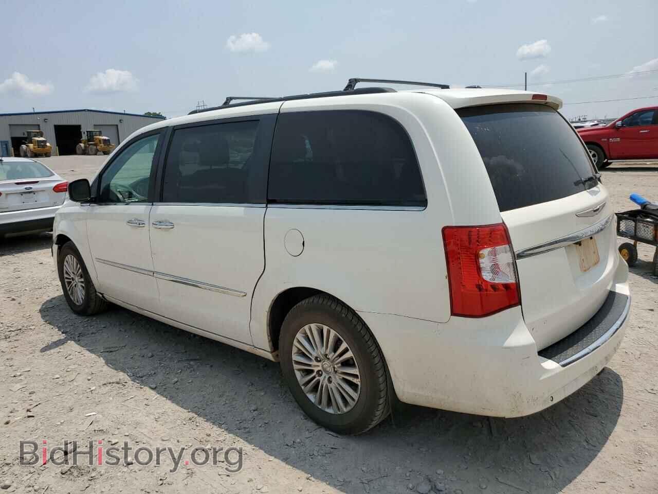 2011 CHRYSLER MINIVAN - VIN: 2A4RR8DG6BR747298 - Фото 2