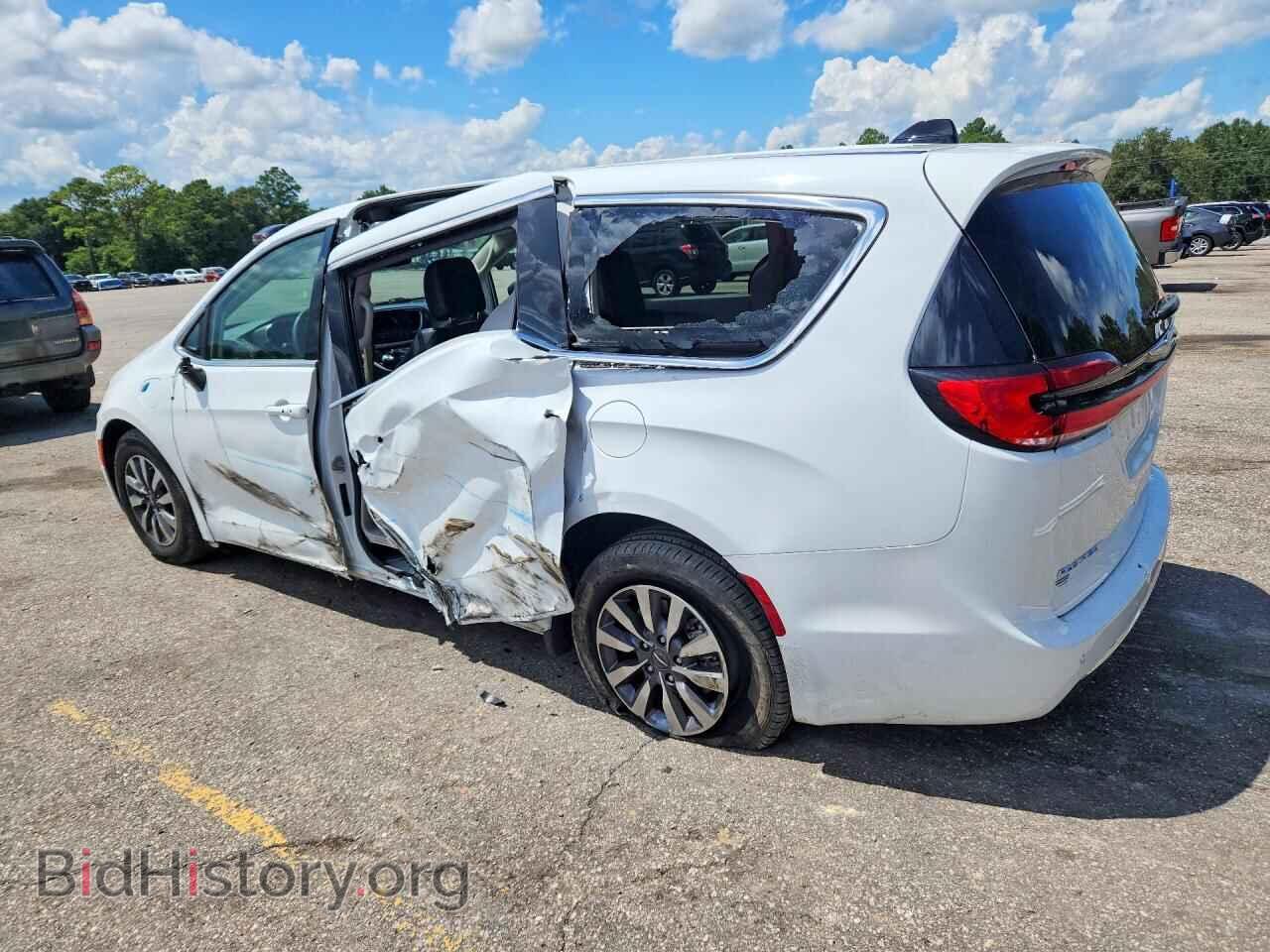2023 CHRYSLER PACIFICA - VIN: 2C4RC1L78PR622391 - Фото 2