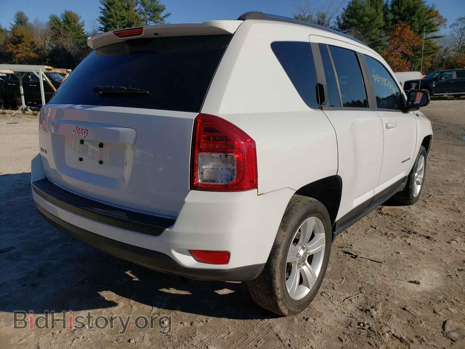 2012 JEEP COMPASS - VIN: 1C4NJDBB4CD558844 - Photo 4