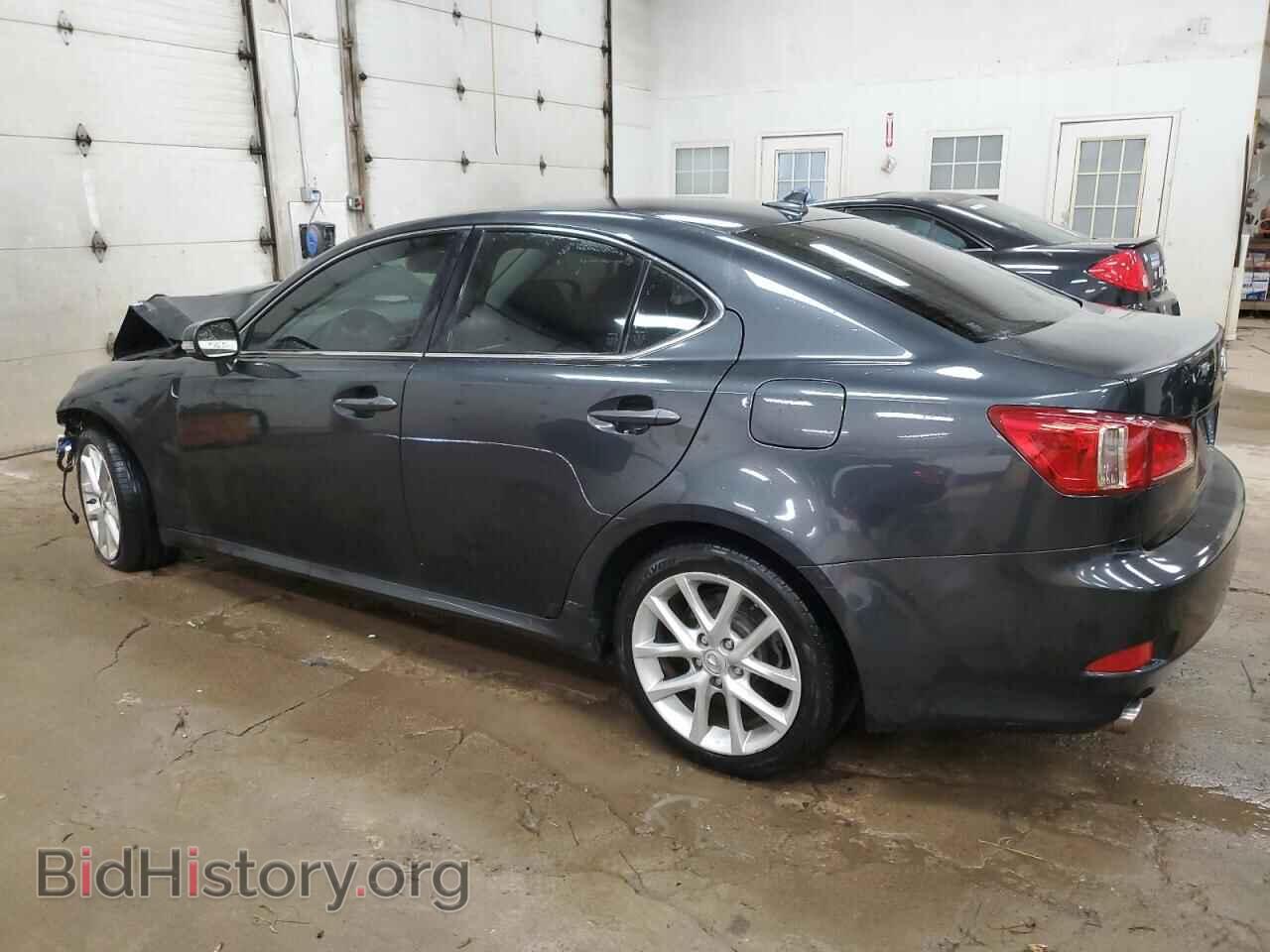 2011 LEXUS IS - VIN: JTHCF5C26B5050105 - Photo 2