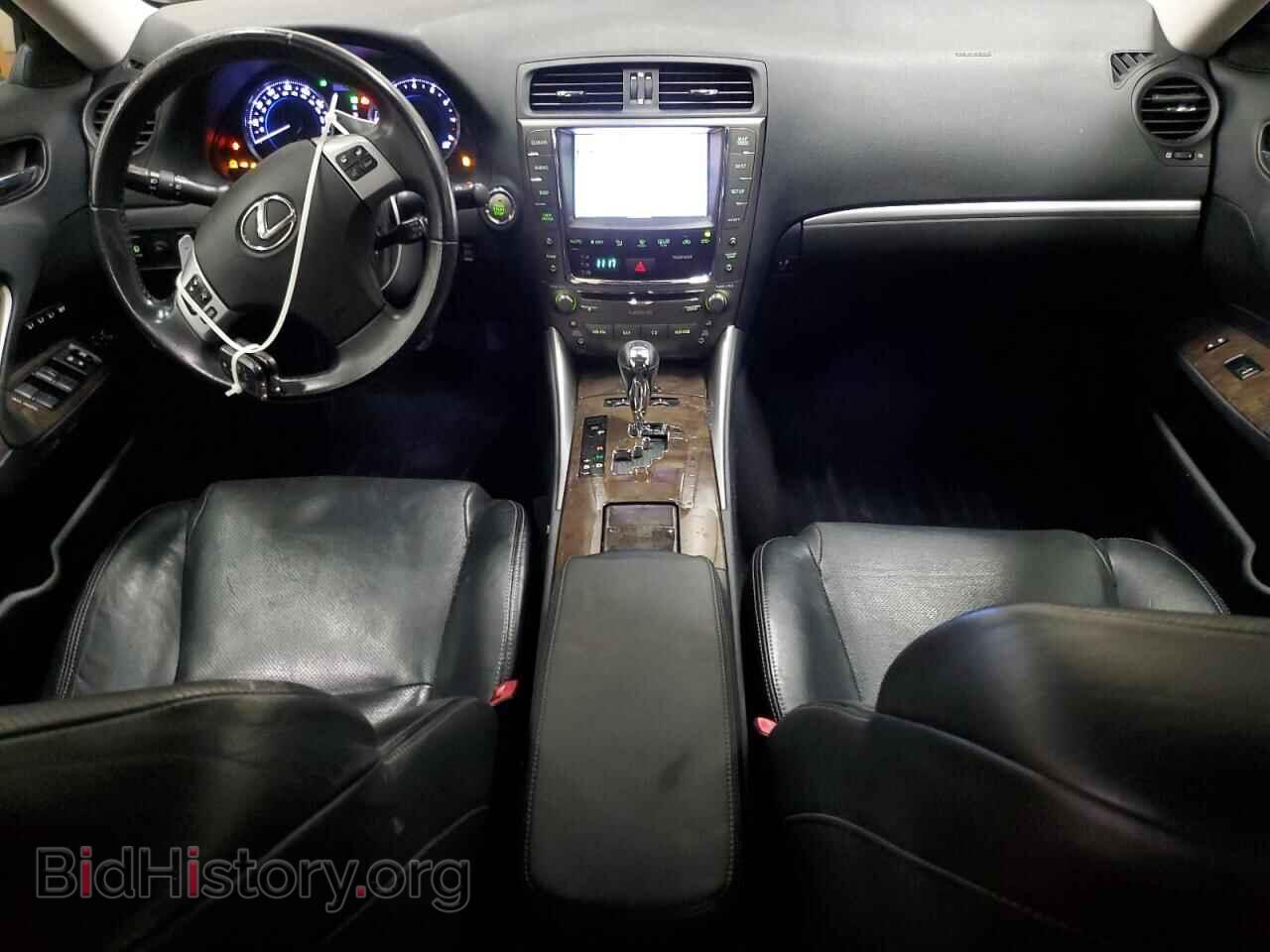 2011 LEXUS IS - VIN: JTHCF5C26B5050105 - Photo 8