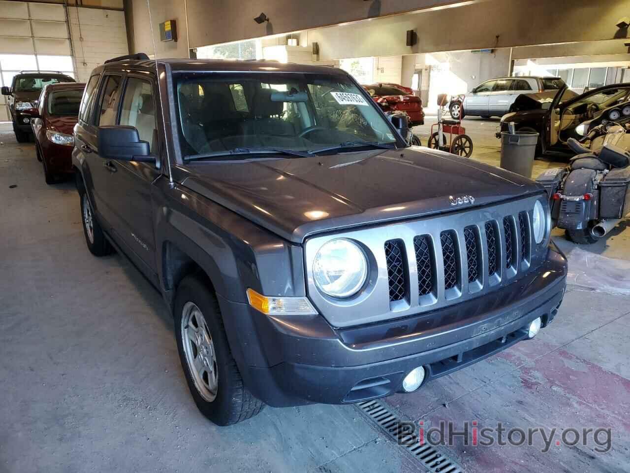 Photo 1C4NJPBA4FD413087 - JEEP PATRIOT 2015