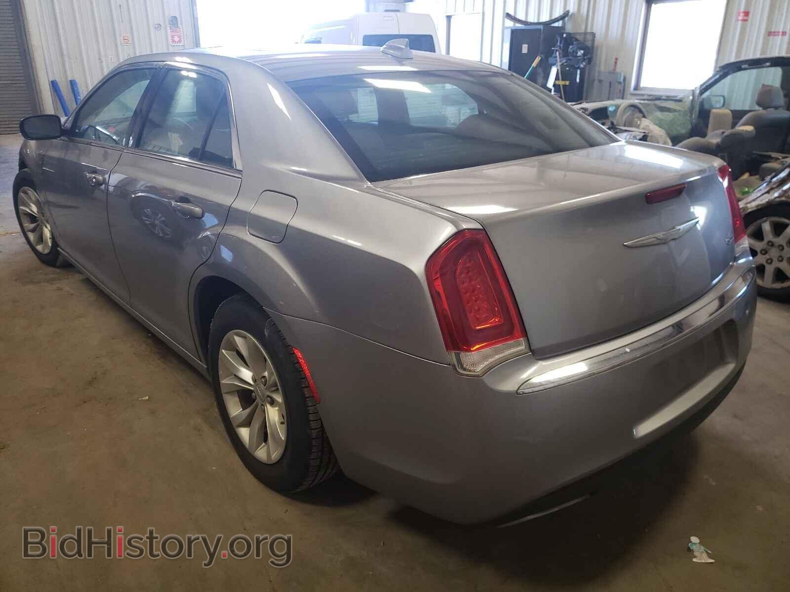 2015 CHRYSLER 300 - VIN: 2C3CCAAG7FH796504 - Фото 3