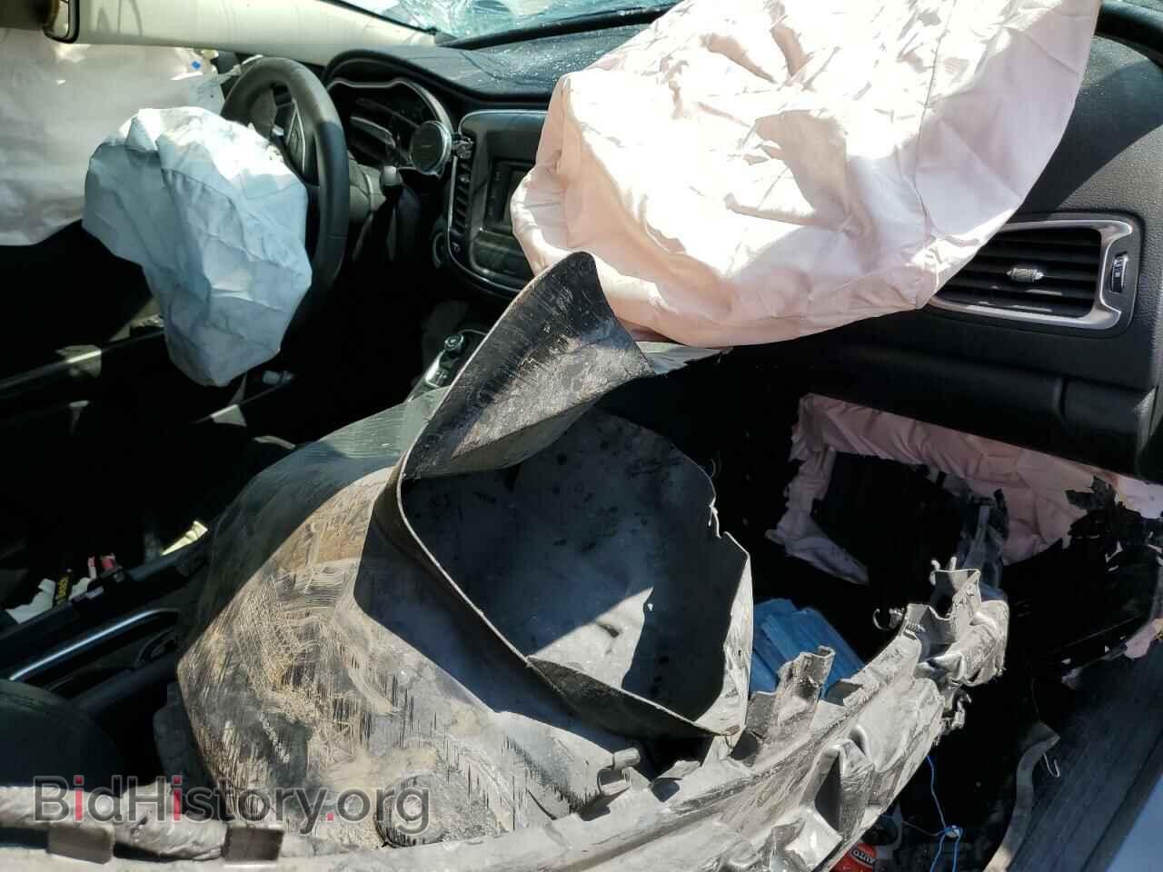 2015 CHRYSLER 200 - VIN: 1C3CCCABXFN701280 - Фото 8