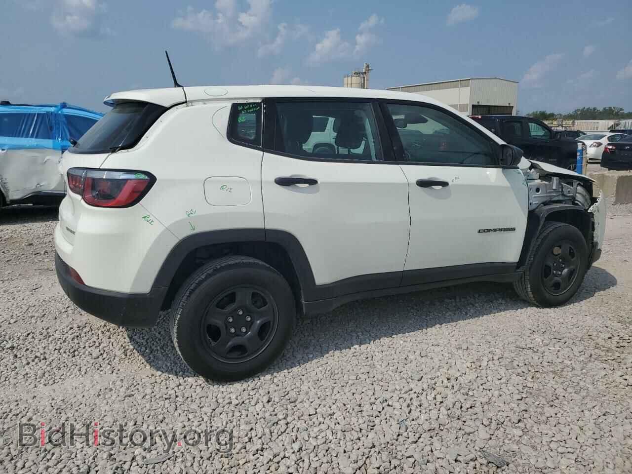 2017 JEEP COMPASS - VIN: 3C4NJDAB3HT628272 - Фото 3