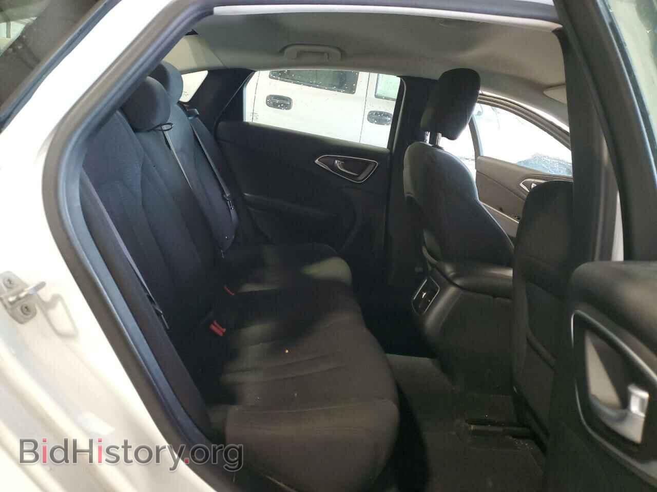 2015 CHRYSLER 200 - VIN: 1C3CCCAB4FN622719 - Фото 10
