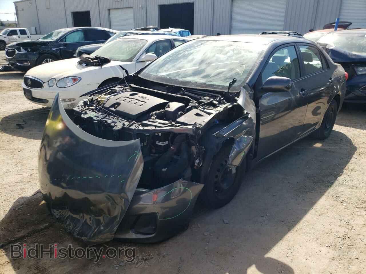 2011 TOYOTA COROLLA - VIN: 2T1BU4EE5BC720556 - Фото 2