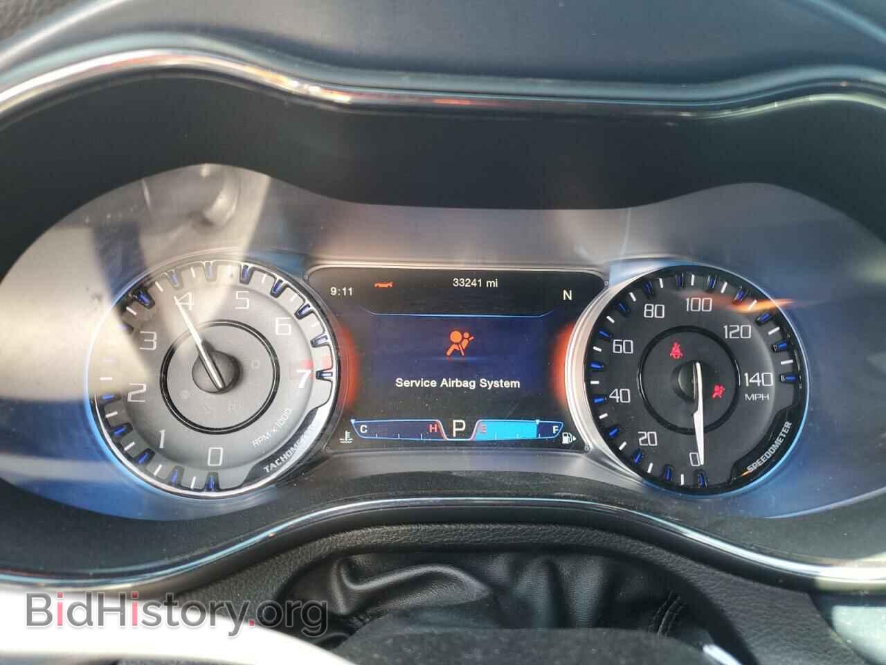 2016 CHRYSLER 200 - VIN: 1C3CCCBG4GN170234 - Фото 9