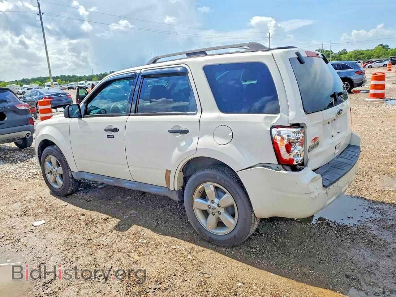 2010 FORD ESCAPE - VIN: 1FMCU0D7XAKB78752 - Фото 2