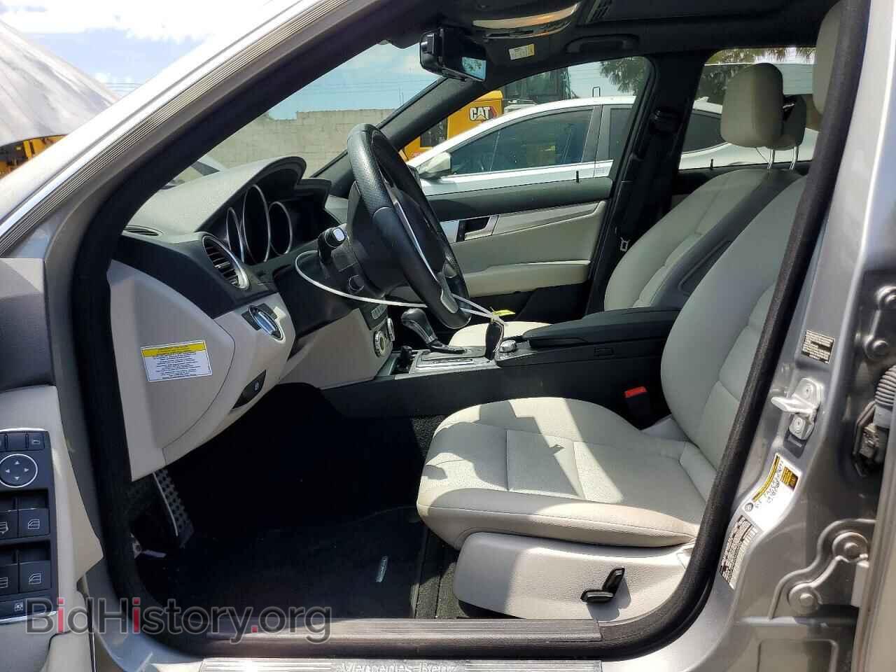 2013 MERCEDES-BENZ C-CLASS - VIN: WDDGF4HB9DA860706 - Фото 7