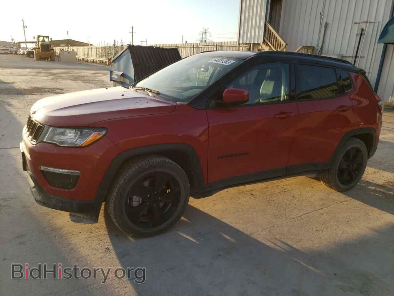 Photo 3C4NJCBBXMT556022 - JEEP COMPASS 2021