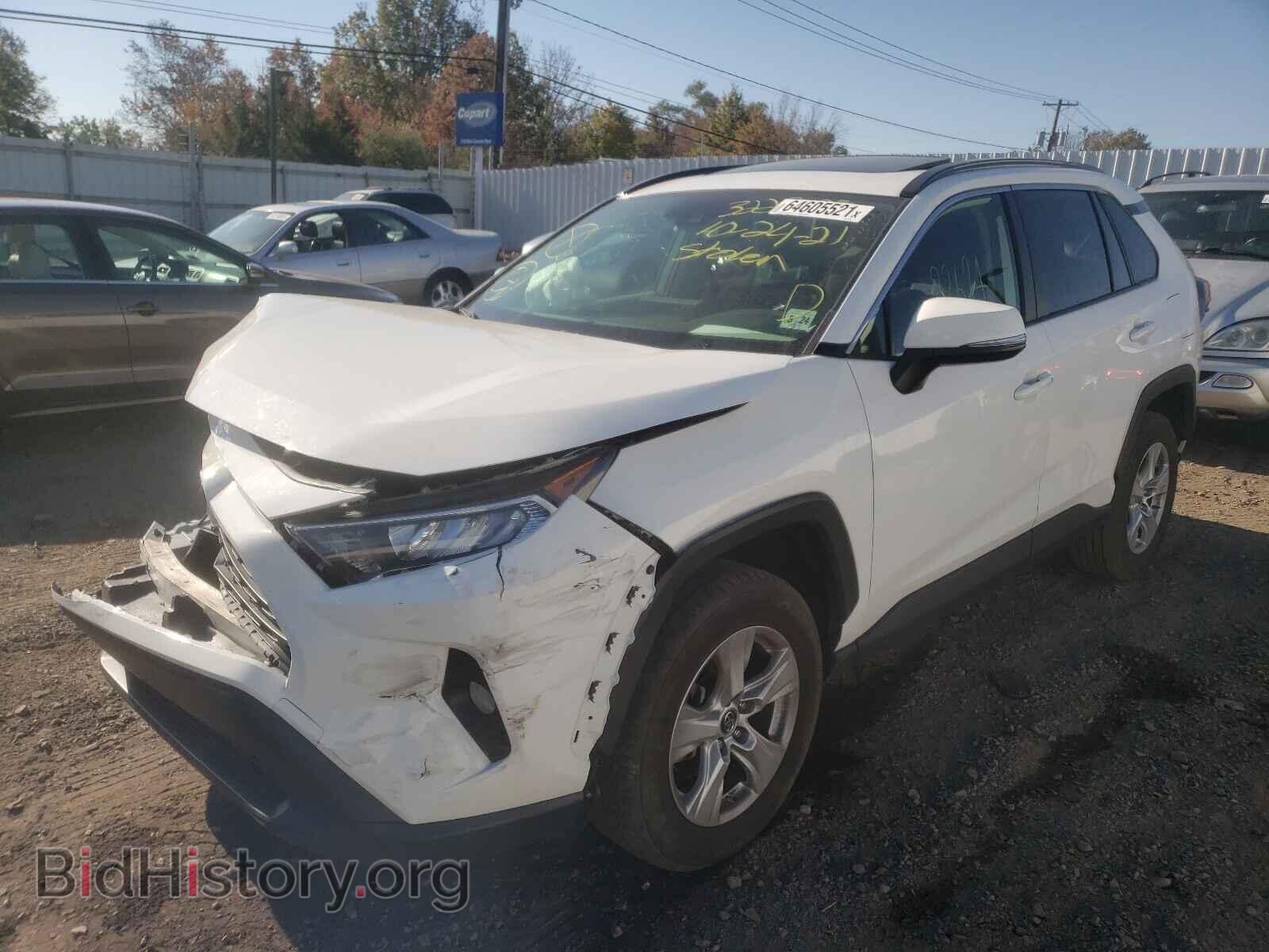 2019 TOYOTA RAV4 - VIN: JTMP1RFV0KD016164 - Фото 2