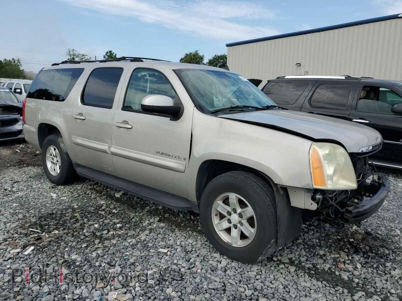 2007 GMC YUKON - VIN: 1GKFC16097J260663 - Photo 4
