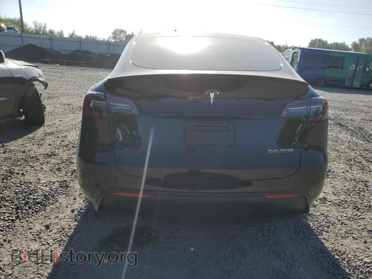 2024 TESLA MODEL Y - VIN: 7SAYGDEF3RF128138 - Фото 6