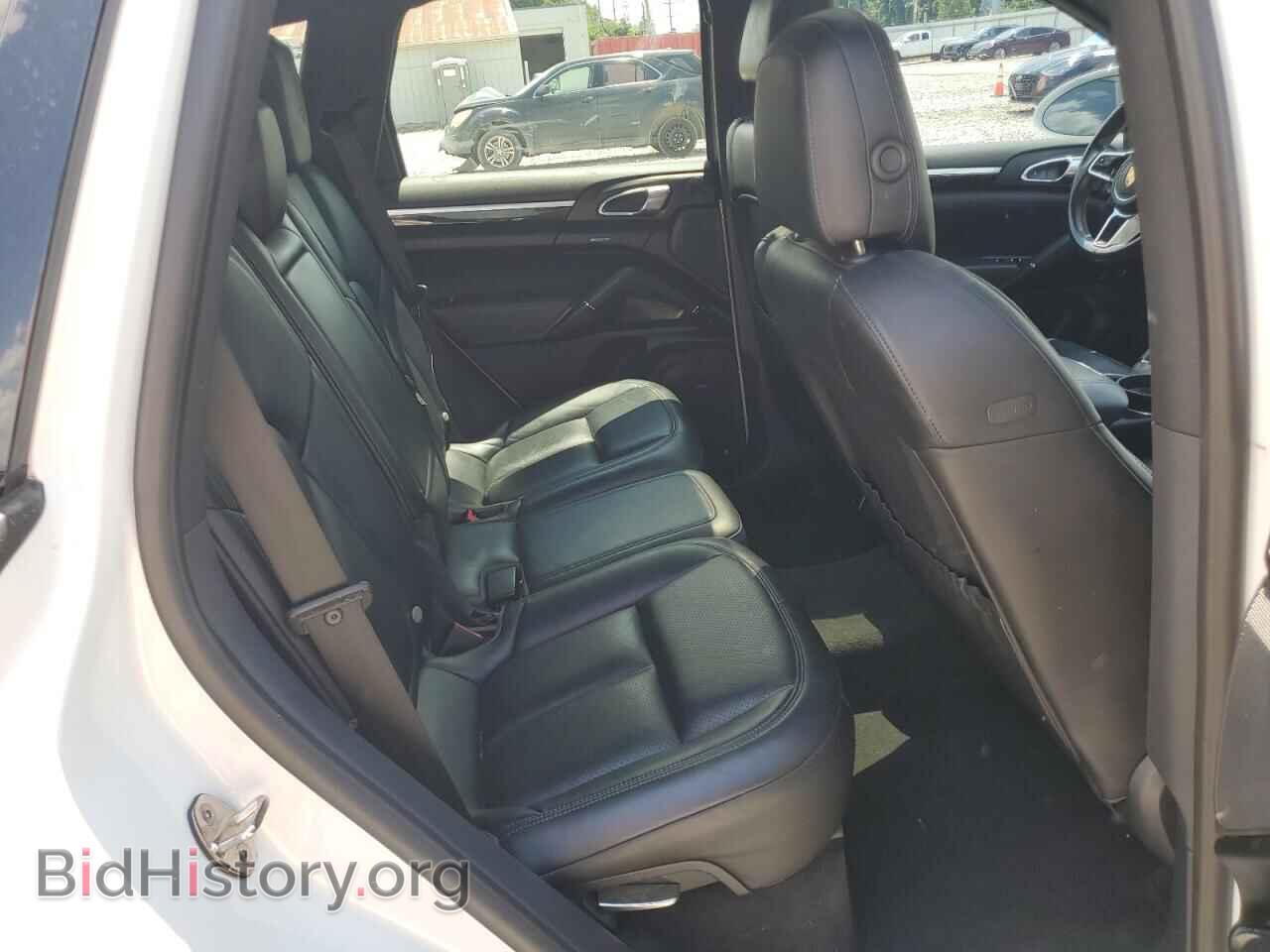 2017 PORSCHE CAYENNE - VIN: WP1AA2A29HKA83455 - Photo 11
