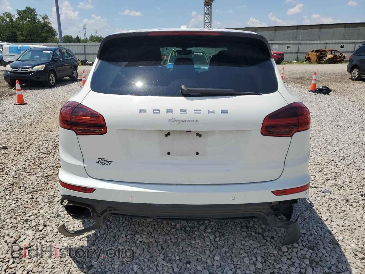 2017 PORSCHE CAYENNE - VIN: WP1AA2A29HKA83455 - Photo 6