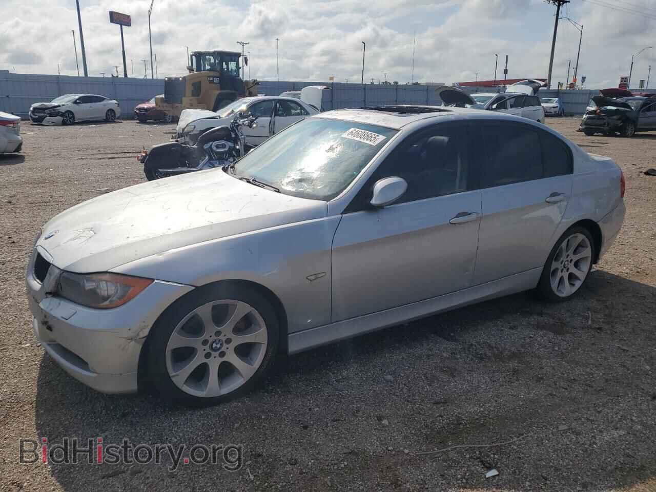 Photo WBAVC93577KX58700 - BMW 3 SERIES 2007