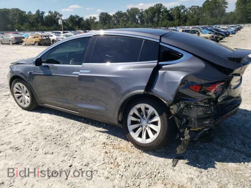 2017 Tesla MODEL X (VIN 5YJXCDE23HF051027) — фото 2 из 15