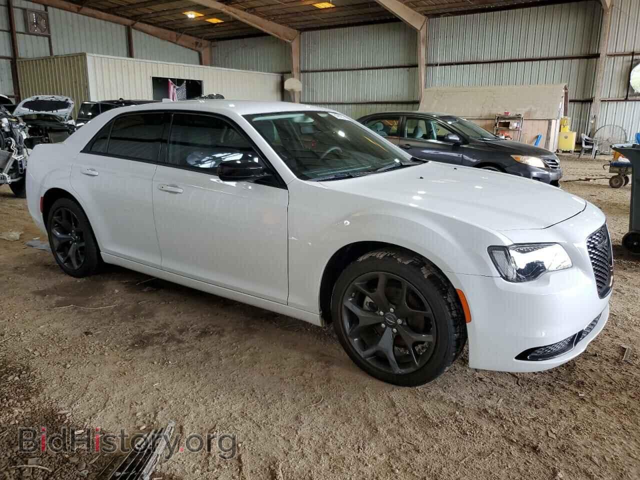 2023 CHRYSLER 300 - VIN: 2C3CCAAG8PH609241 - Фото 4