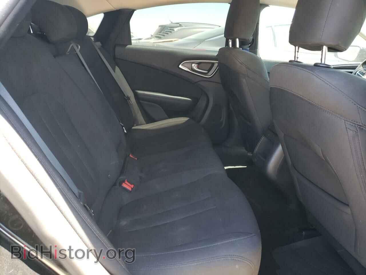2016 CHRYSLER 200 - VIN: 1C3CCCABXGN124767 - Фото 10