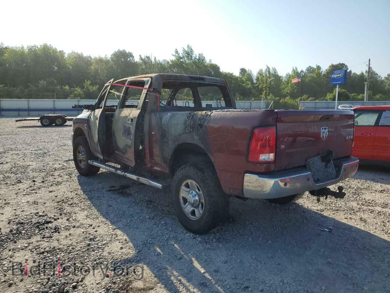 2018 RAM All Models - VIN: 3C6UR5CL2JG174876 - Фото 2