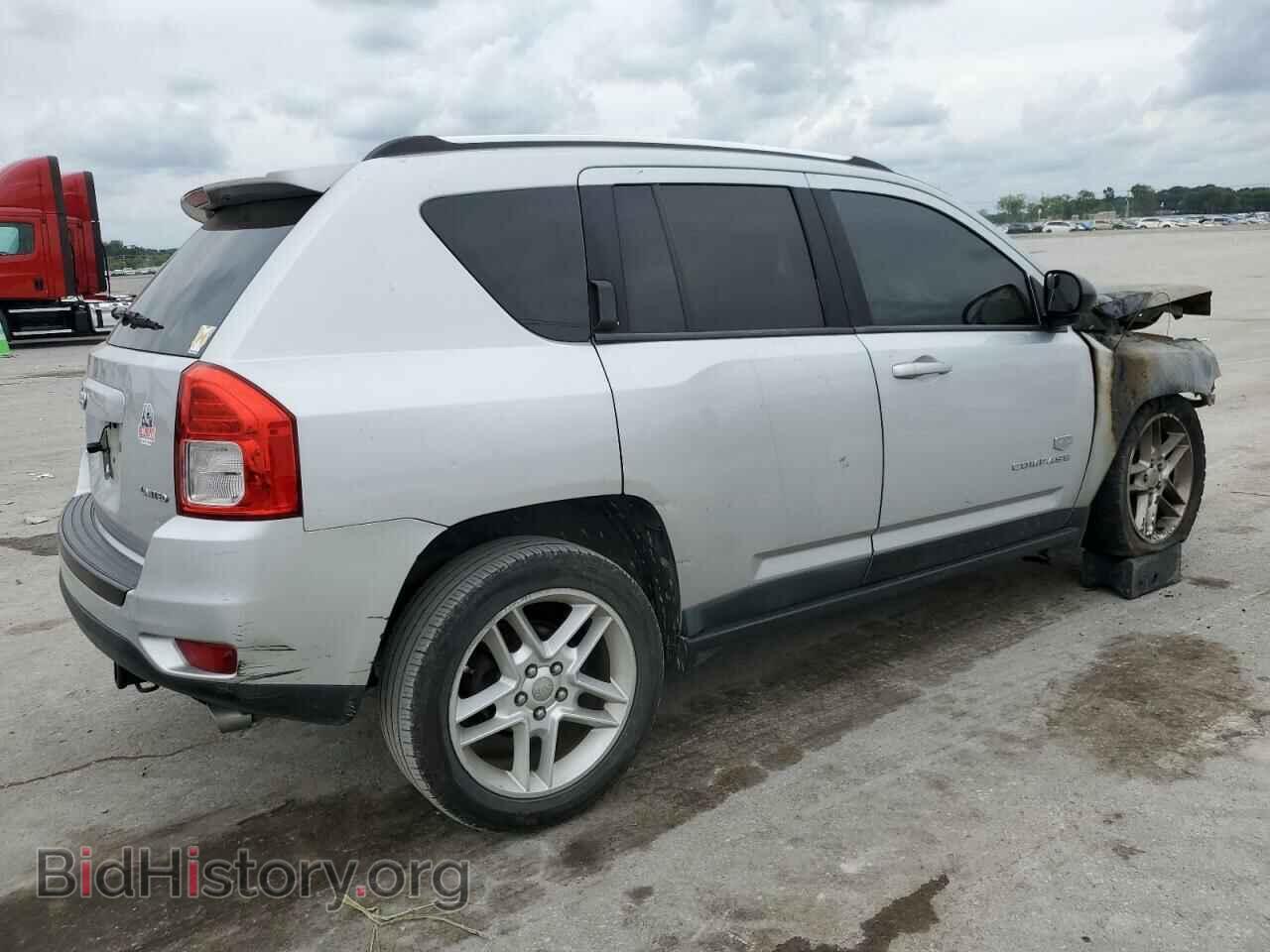 2011 JEEP COMPASS - VIN: 1J4NT5FB5BD203104 - Фото 3