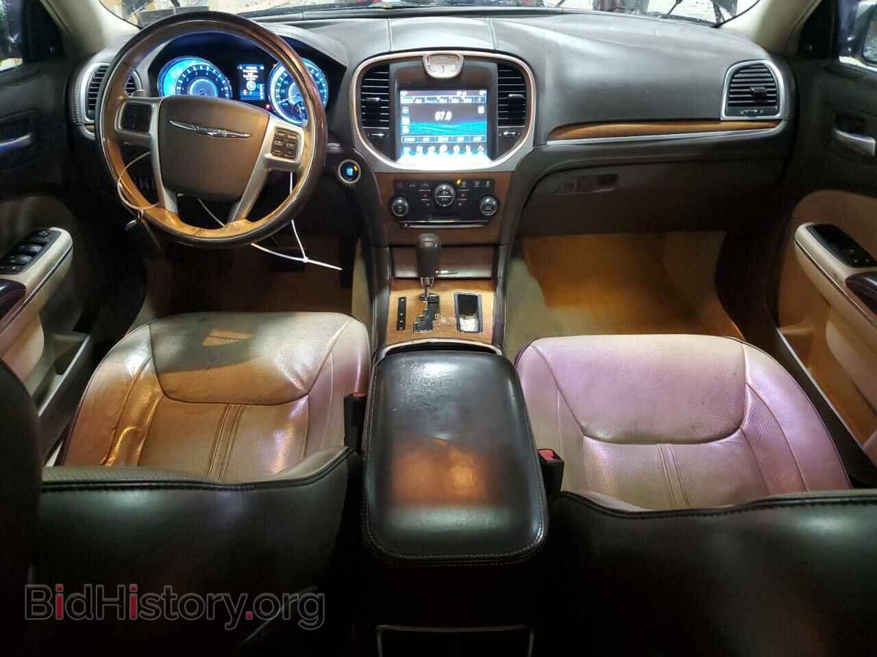2012 CHRYSLER 300 - VIN: 2C3CCASTXCH280077 - Фото 8