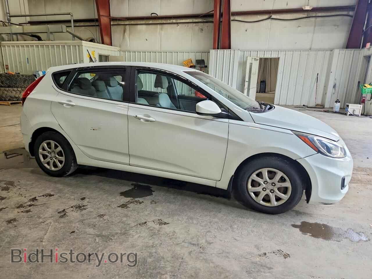 2013 HYUNDAI ACCENT - VIN: KMHCT5AE6DU114638 - Фото 4