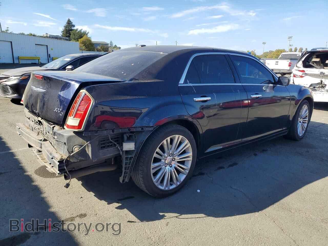 2011 CHRYSLER 300 - VIN: 2C3CA6CT5BH531295 - Photo 3