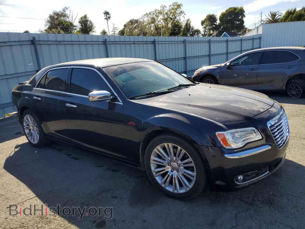 2011 CHRYSLER 300 - VIN: 2C3CA6CT5BH531295 - Photo 4