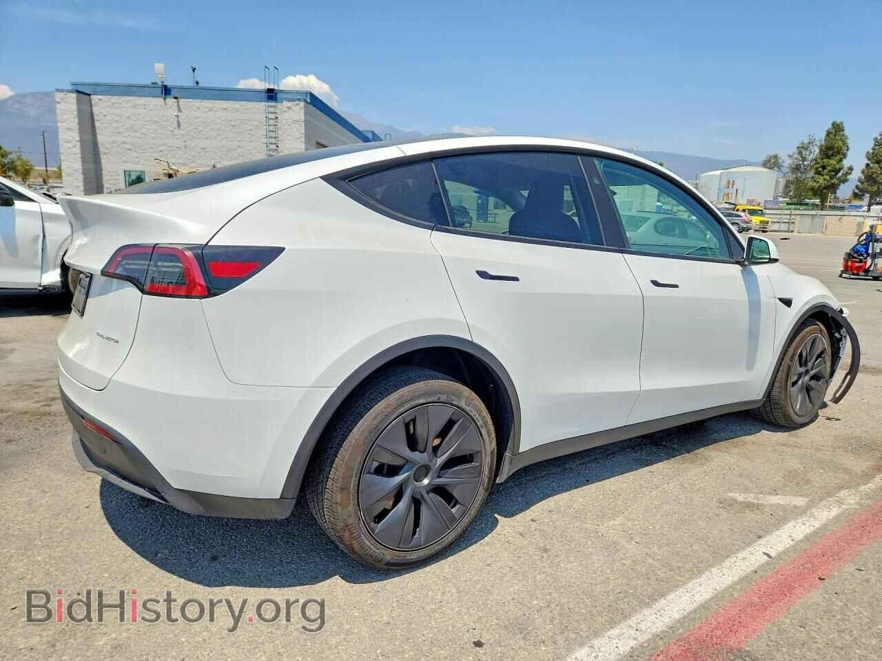2025 TESLA MODEL Y - VIN: 7SAYGDEE0SF245513 - Фото 3