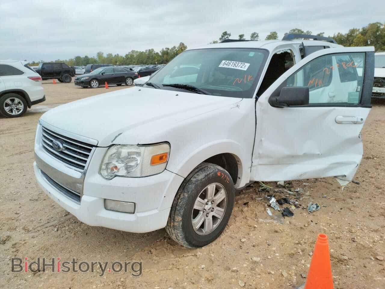 2010 FORD EXPLORER - VIN: 1FMEU7DE8AUB07442 - Фото 2
