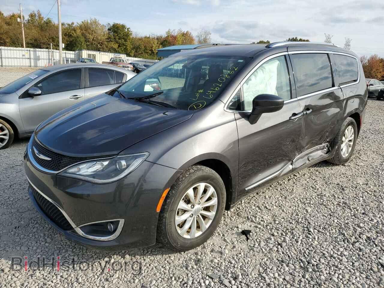 2018 CHRYSLER PACIFICA - VIN: 2C4RC1BG6JR120584 - Photo 2