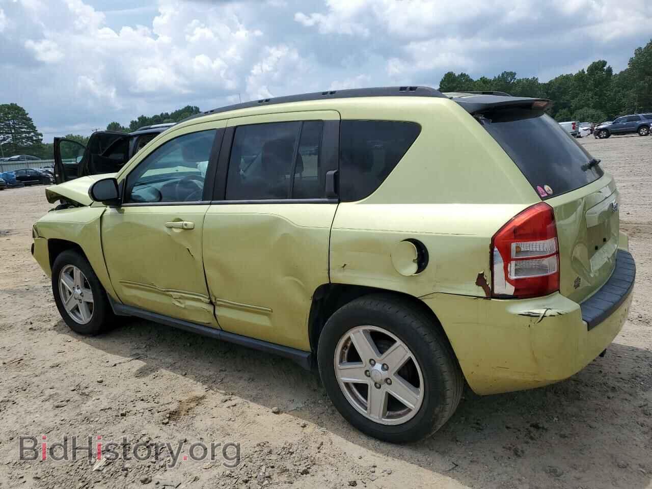 2010 JEEP COMPASS - VIN: 1J4NT4FA4AD523658 - Фото 2