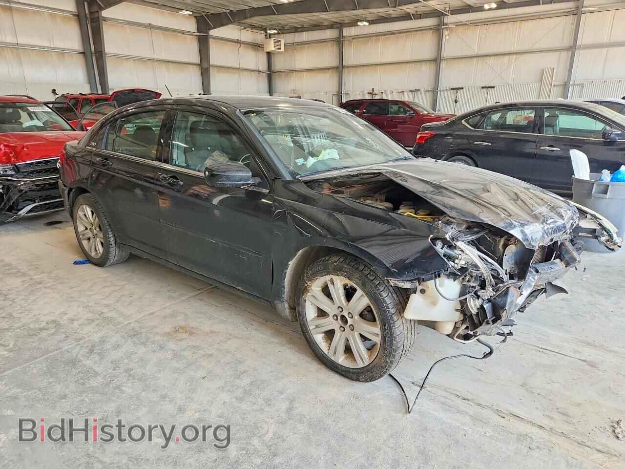 2013 CHRYSLER 200 - VIN: 1C3CCBBB0DN666013 - Photo 4