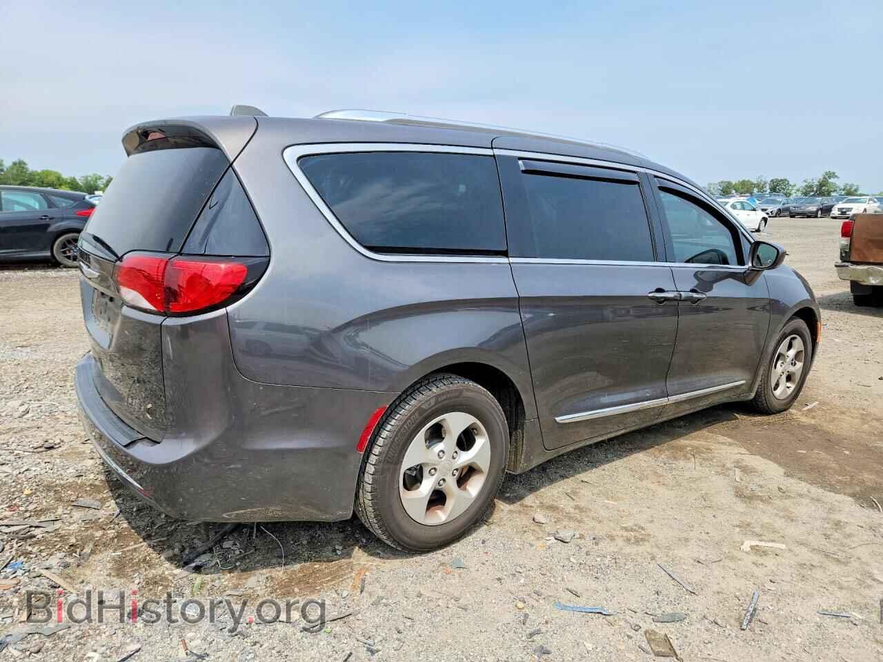 2017 CHRYSLER PACIFICA - VIN: 2C4RC1EG2HR684237 - Фото 3