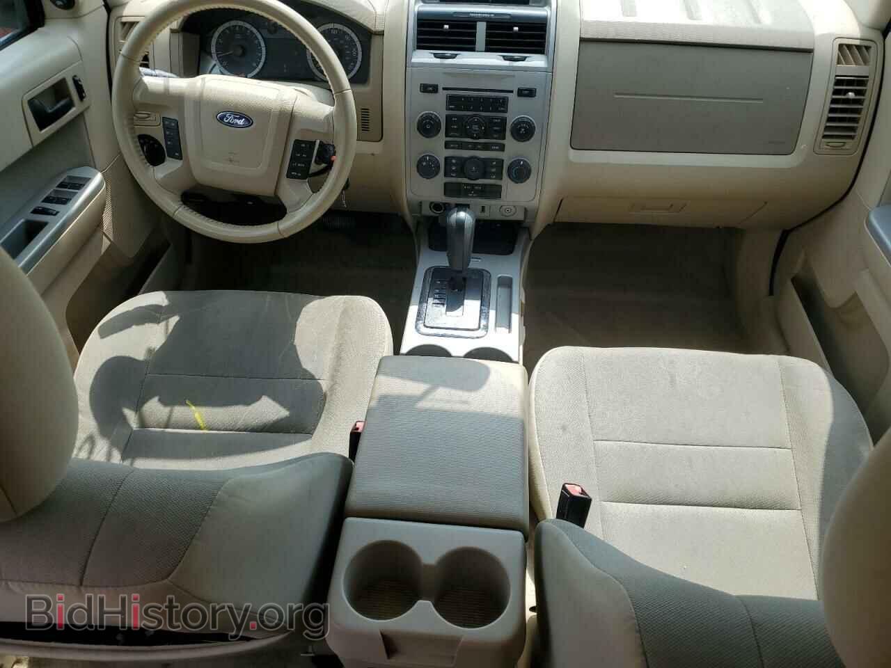 2011 FORD ESCAPE - VIN: 1FMCU0DG7BKB24617 - Фото 8