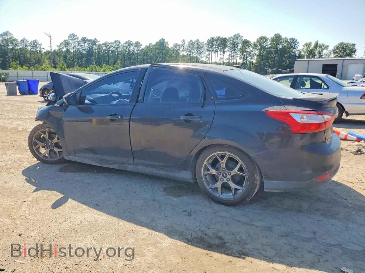 2013 FORD FOCUS - VIN: 1FADP3F26DL266785 - Photo 2