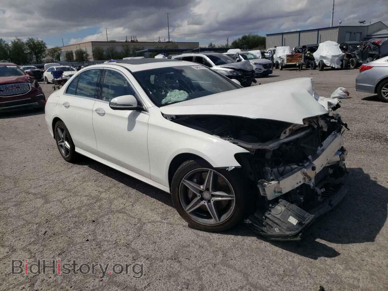 2017 MERCEDES-BENZ E-CLASS - VIN: WDDZF4JB9HA159382 - Фото 4
