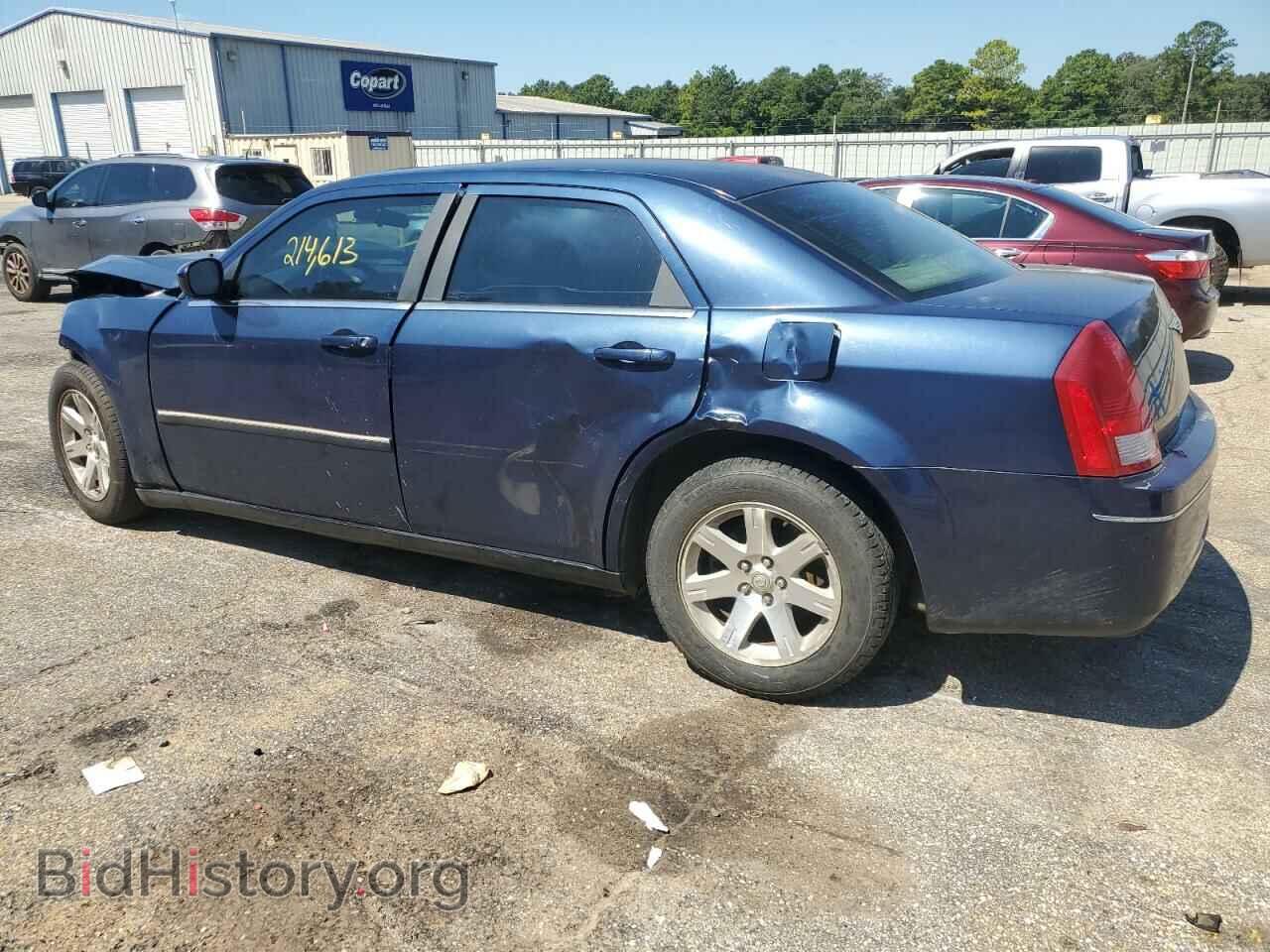 2006 CHRYSLER 300 - VIN: 2C3KA53G16H257656 - Фото 2