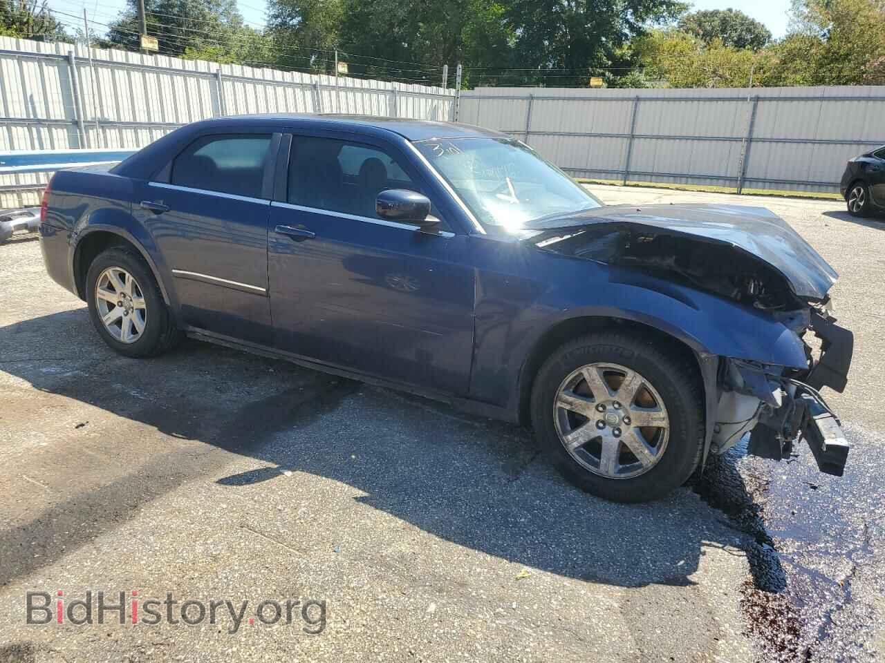 2006 CHRYSLER 300 - VIN: 2C3KA53G16H257656 - Фото 4