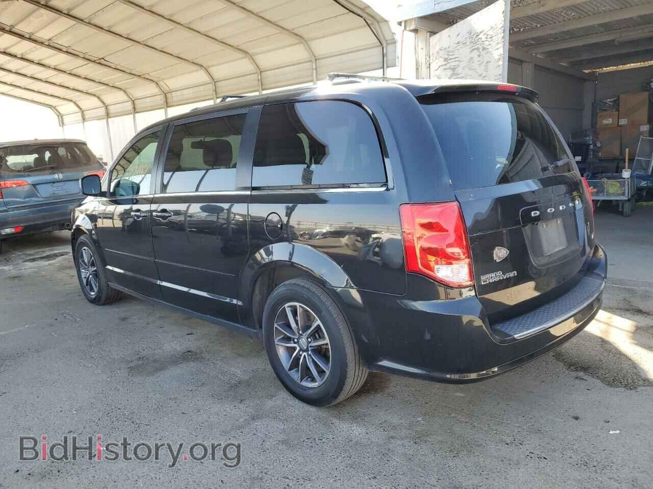 2017 DODGE CARAVAN - VIN: 2C4RDGCG1HR693644 - Photo 2
