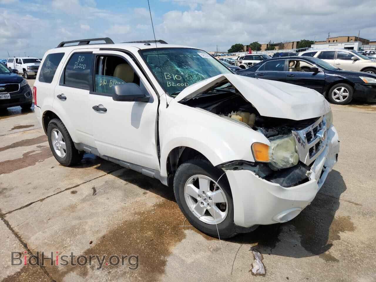 2011 FORD ESCAPE - VIN: 1FMCU0DG3BKA55439 - Фото 4