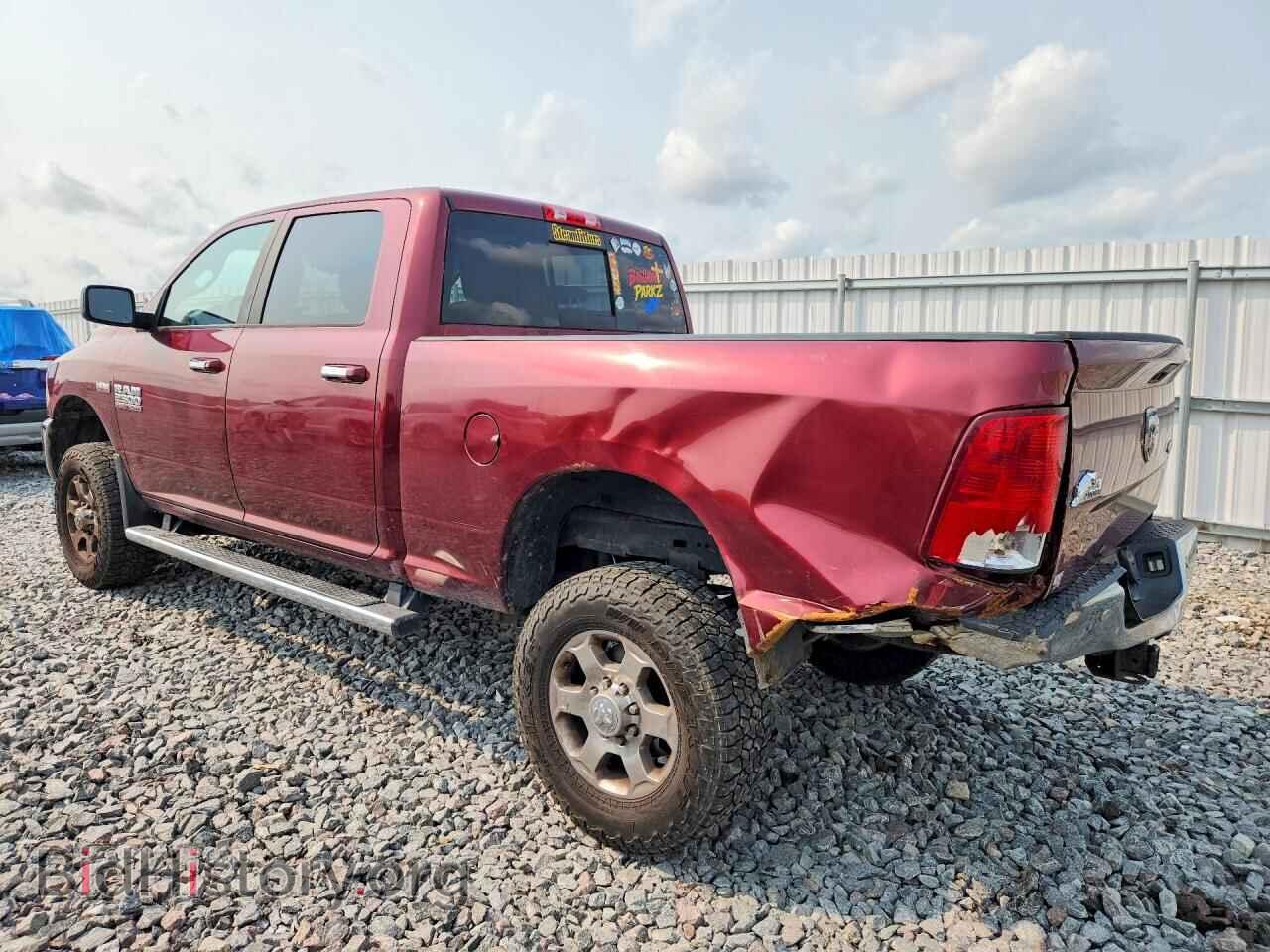 2017 RAM 2500 - VIN: 3C6UR5DJ9HG771661 - Photo 2