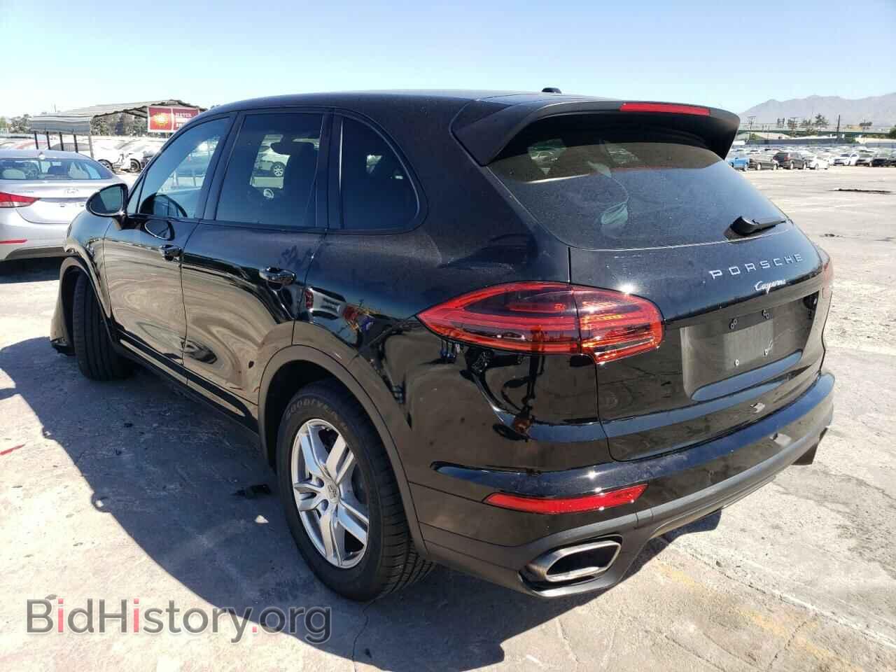 2016 PORSCHE CAYENNE - VIN: WP1AA2A23GKA15635 - Фото 2