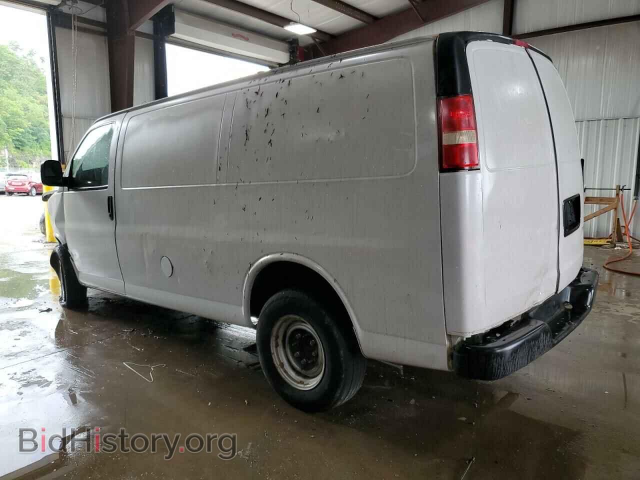 2014 GMC SAVANA - VIN: 1GTW7FCA4E1201995 - Фото 2