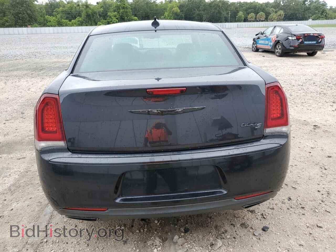 2019 CHRYSLER 300 - VIN: 2C3CCABGXKH515434 - Фото 6